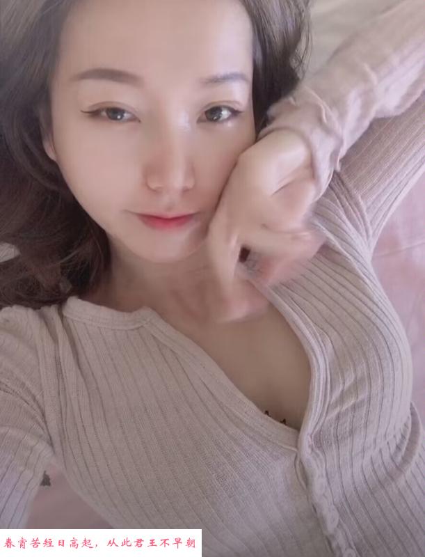 事多的馨月 第1张