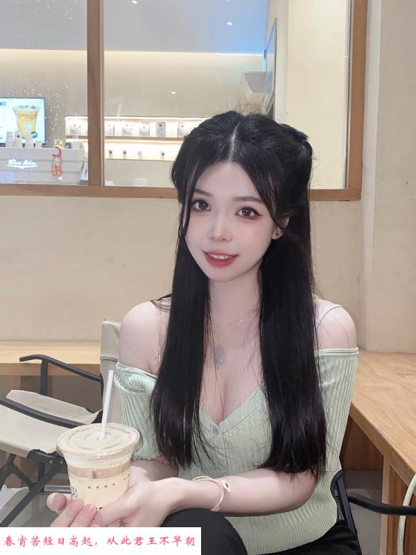 南山爆乳小骚女 第1张