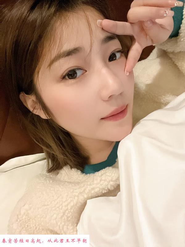 颜值系的妹子 第1张