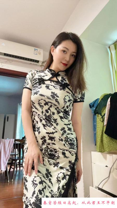 长腿旗袍乐儿 第2张