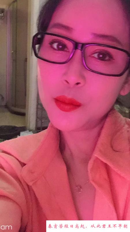 温柔少妇 第2张