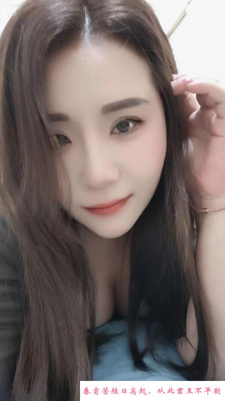 风骚服务型少妇思思 第2张