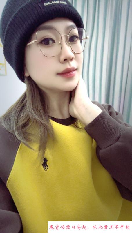 拱墅熟女眼镜姐 第2张