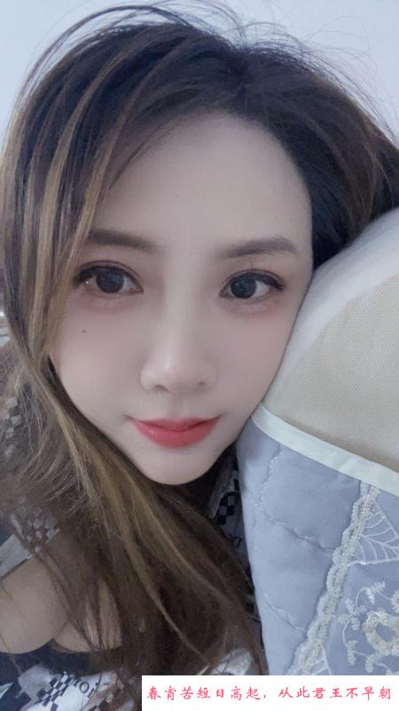 罗湖美乳甜心 第2张