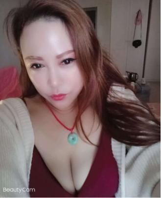 首经贸附近丝袜大奶熟女 第1张