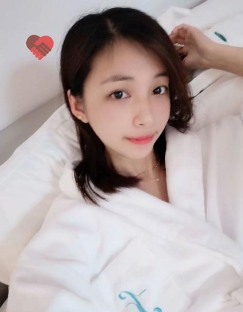 兼职推荐学生妹身材很棒妹妹粉粉的奶子挺 第2张