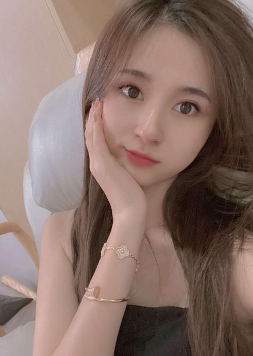 大学毕业兼职的小青春 第2张