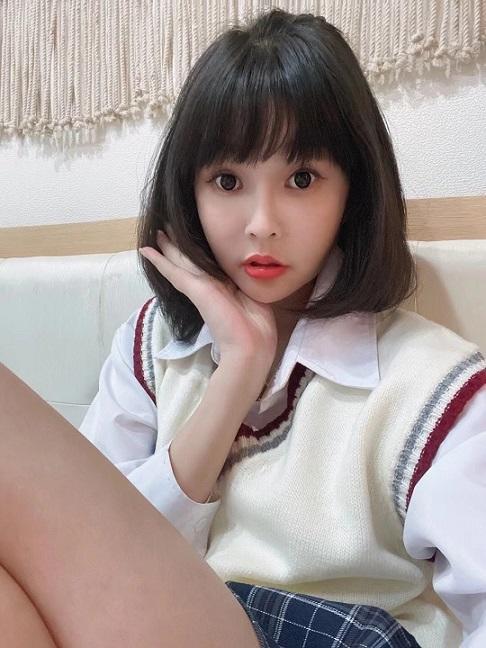 服务系琉璃小妹 第2张