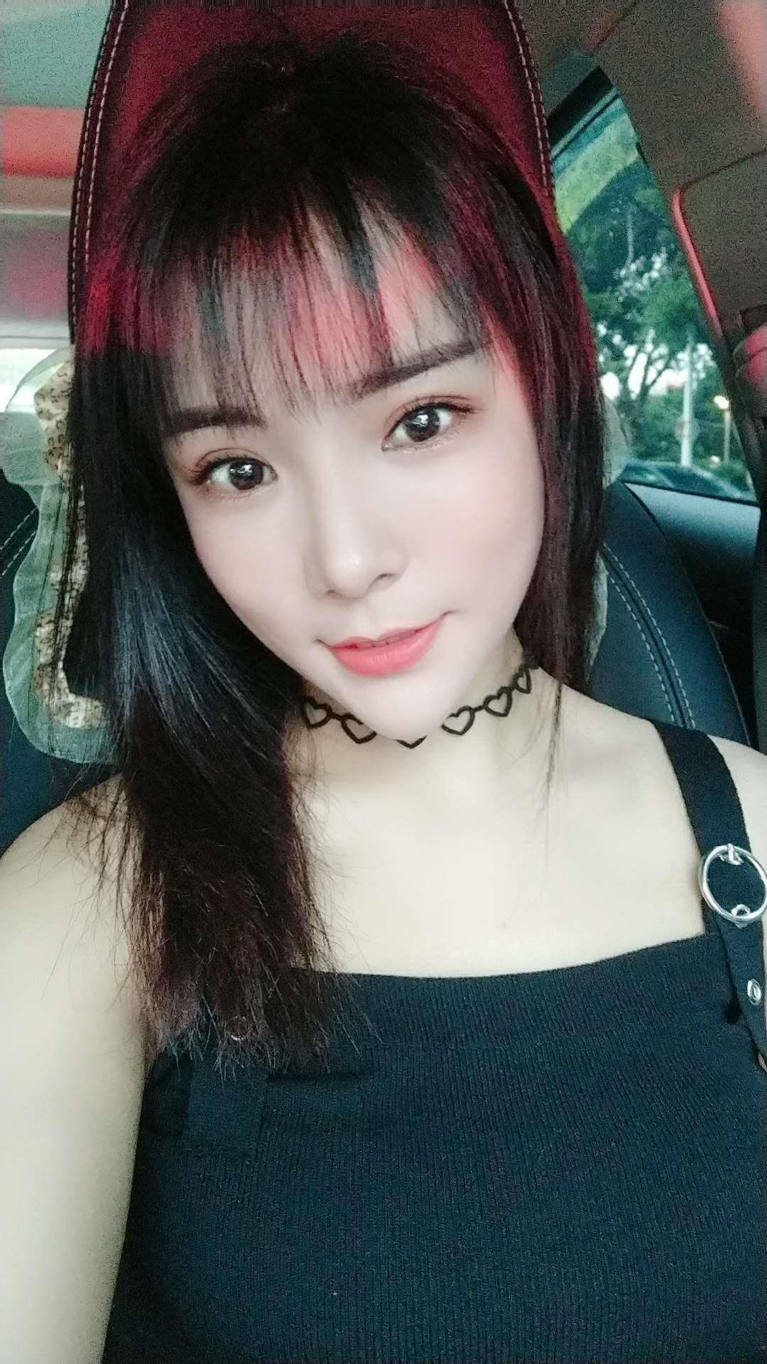 一个还不错的妹子 第1张