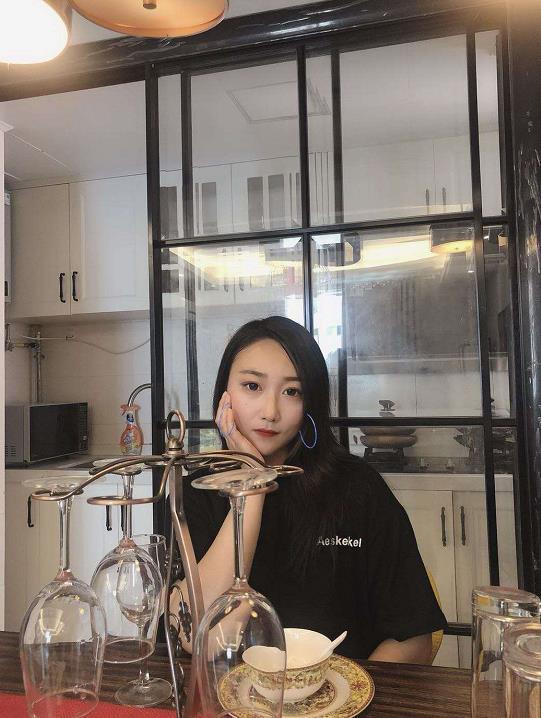 2020年10月21御姐范的南山珊珊 第3张