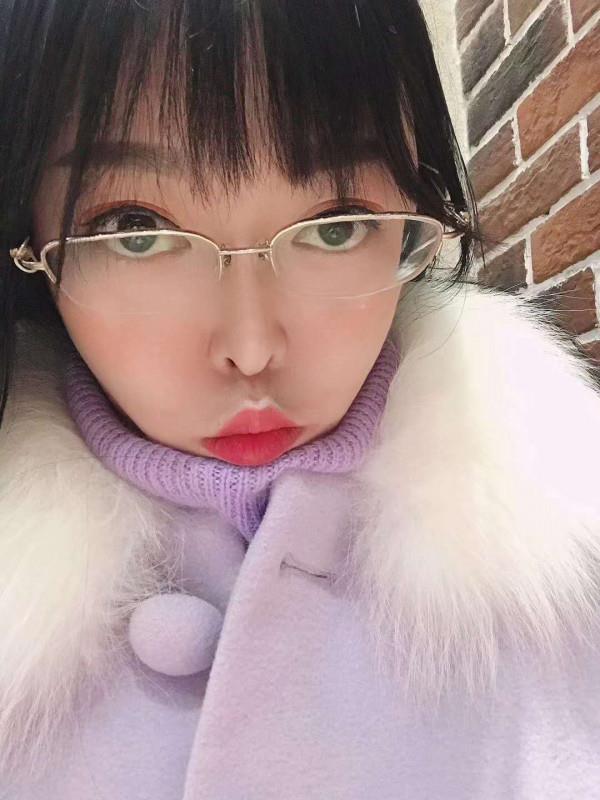 成都妹子骚气逼人 第1张
