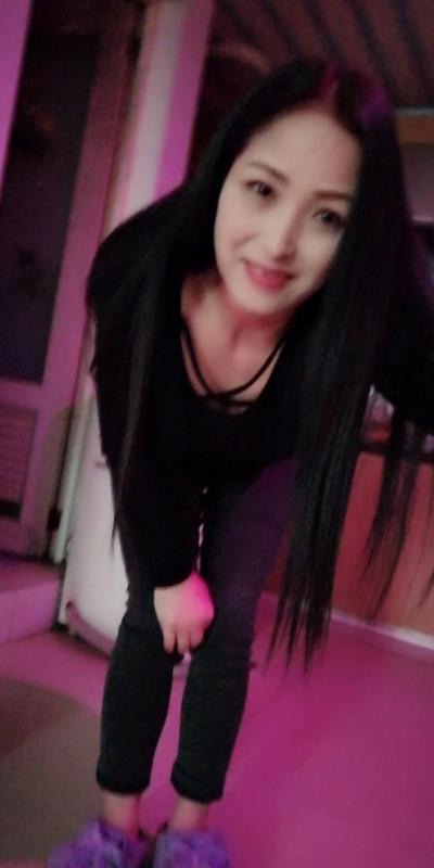 带孩子少妇 第2张