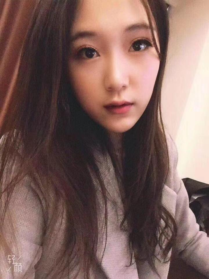 越秀女神级别身材气质属于极品 第1张