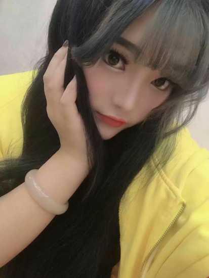 脸蛋清秀温婉的杭州嫩妹,D罩杯肉奶肉屁股,战斗力杠杠的 第2张