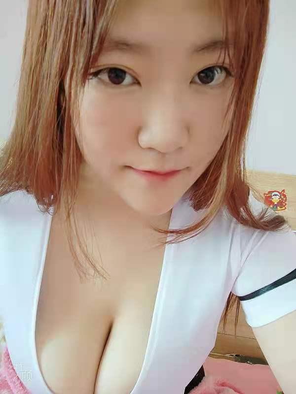 兼职妹子大胸 第1张