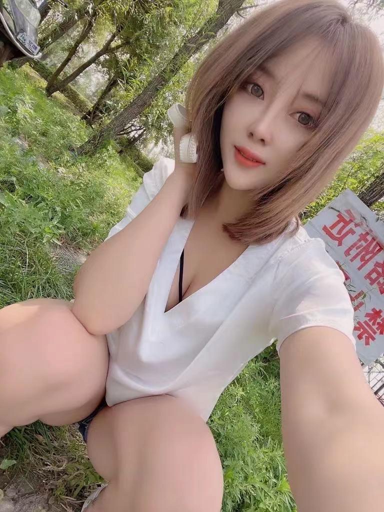 性感气质少妇 第2张