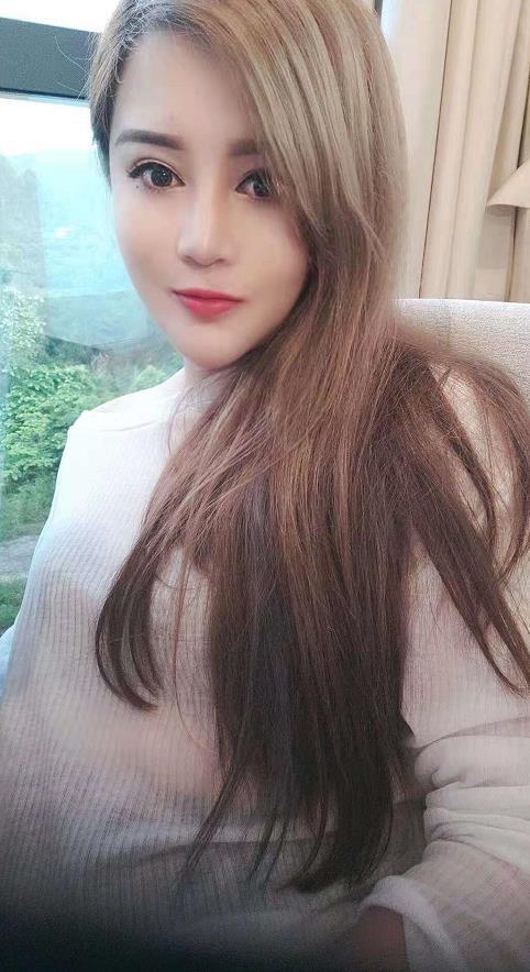 白云颜值正宗小倩 第2张