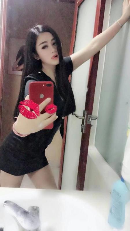龙岗全能御姐 第1张