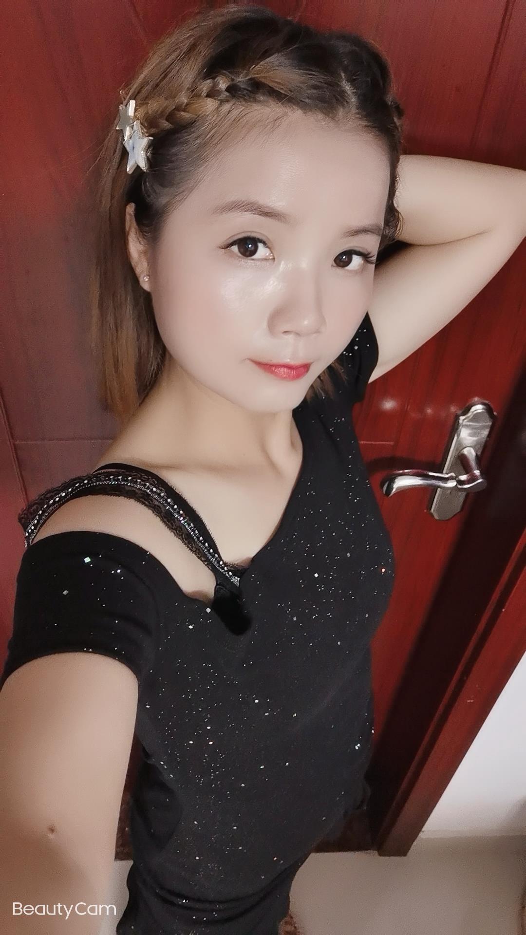 爱贪玩滴小姐姐 第1张