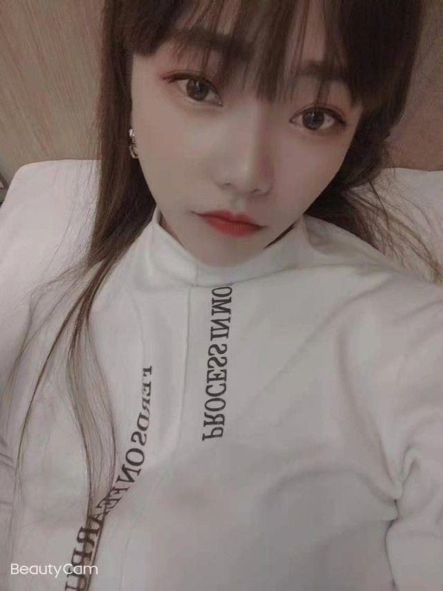 武昌南湖漂亮小姐姐 第2张