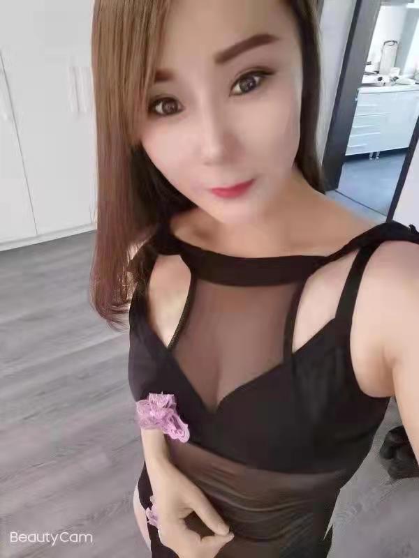 风骚小娘子 第1张