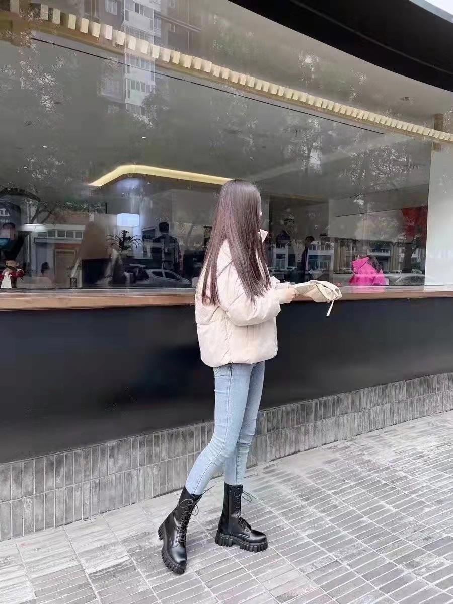 身材好年轻12月怒打一炮腿长妹子 第2张