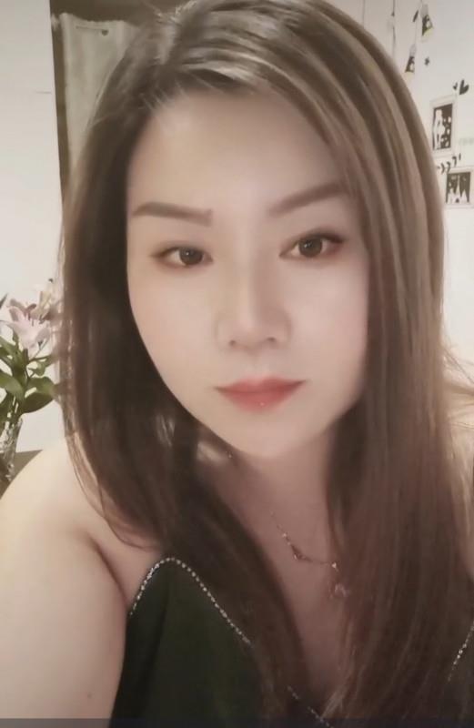 黄埔区大臀熟女 第1张