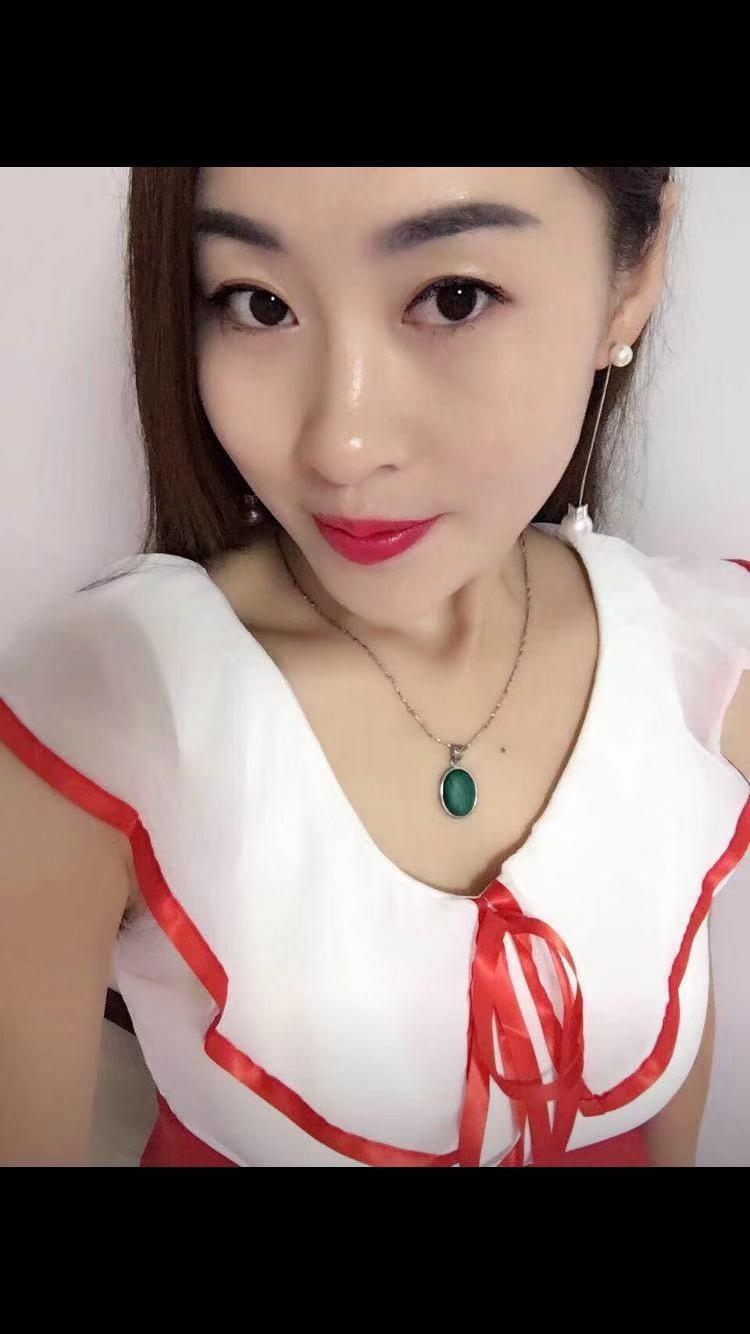 大奶少妇丽丽 第1张