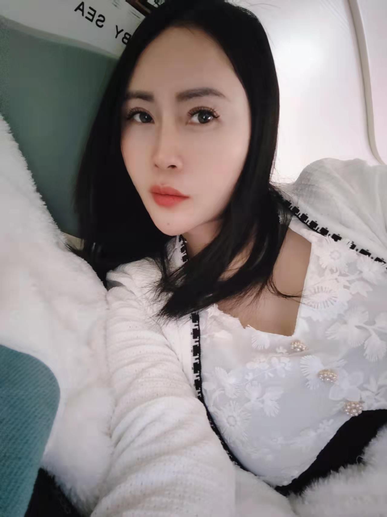 南通美少妇 第2张