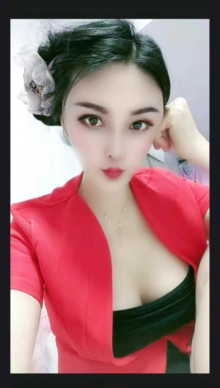 新街口潮流姐姐 第1张