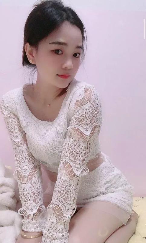 小鸟依人彤彤 第1张