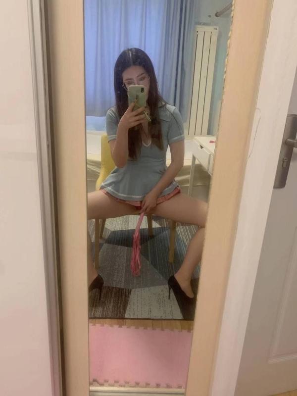 长得良家的风骚女 第3张