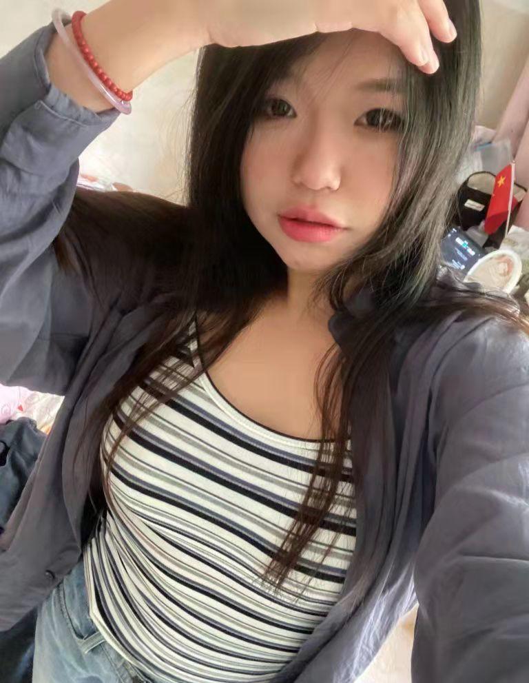 重庆大坪胸推超安逸的妹妹 第2张