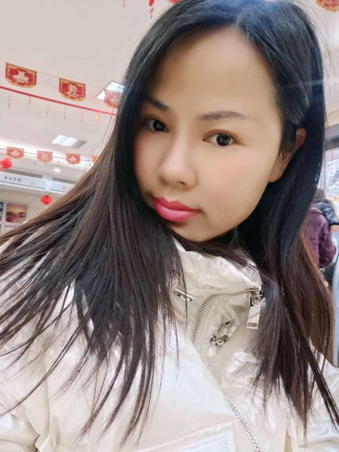 新余火车站妹子 第2张