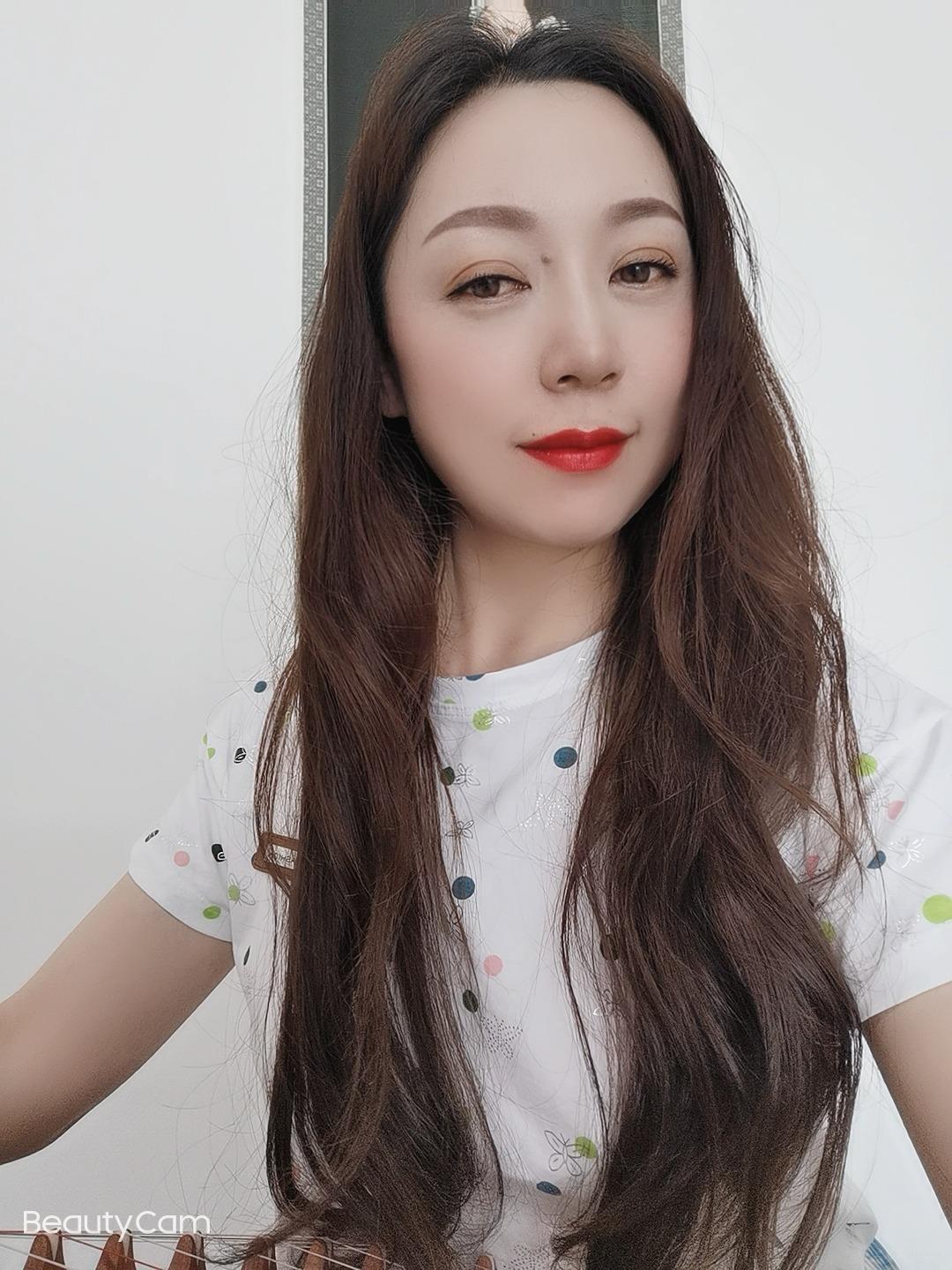 文艺小少妇 第1张