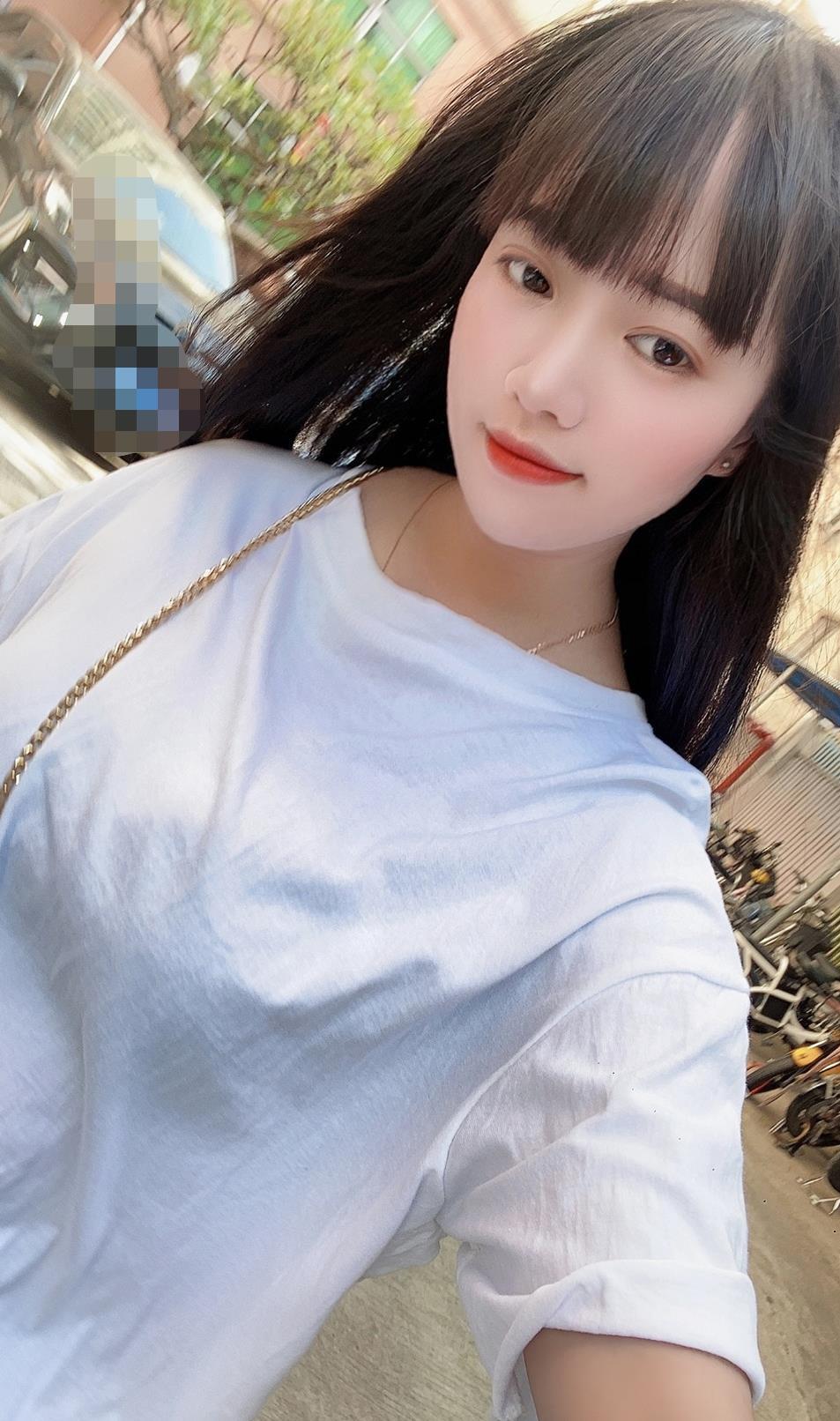 海珠蛋蛋后芊芊 第2张