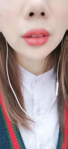 静静一个身材服务特棒的楼凤 第3张