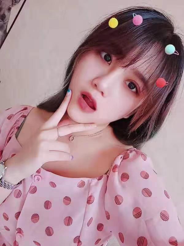 开发区超级白嫩20岁左右可爱小美女 第5张